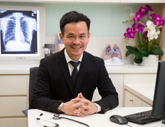 Dr Jim Teo Yeow Kwan is a respiratory physician and intensivist based in Mt Alvernia Hospital and Parkway East Hospital. He is a specialist in internal medicine, respiratory medicine and intensive care medicine with special interests in asthma, chronic obstructive lung disease, non-invasive ventilation and intensive care medicine.