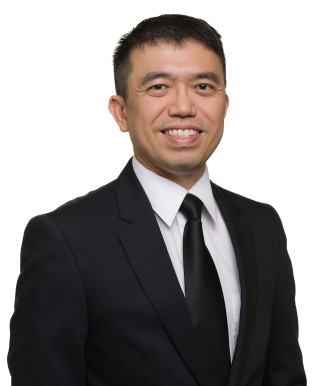 Dr Alvin Ng Choon Yong is a Consultant Respiratory Physician and Intensivist with The Respiratory Practice. He was President of the Society of Intensive Care Medicine as well as the Vice President of the Singapore Thoracic Society. He was an executive committee member of the Chapter of Intensivist, Academy of Medicine Singapore. Dr Alvin Ng currently volunteers as the Deputy Chief Surgeon of the St John Brigade Singapore Headquarters. He has special interests in Obstructive Airway Disease like Asthma and COPD, as well as Invasive Mechanical Ventilation for ICU patients.